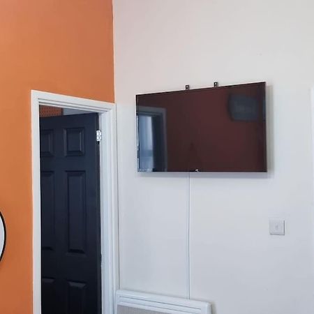 Skyline King Suites 202 Суонси Экстерьер фото